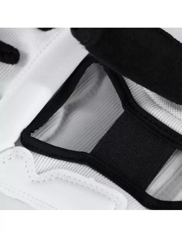 Manusi Taekwondo adidas Fighter